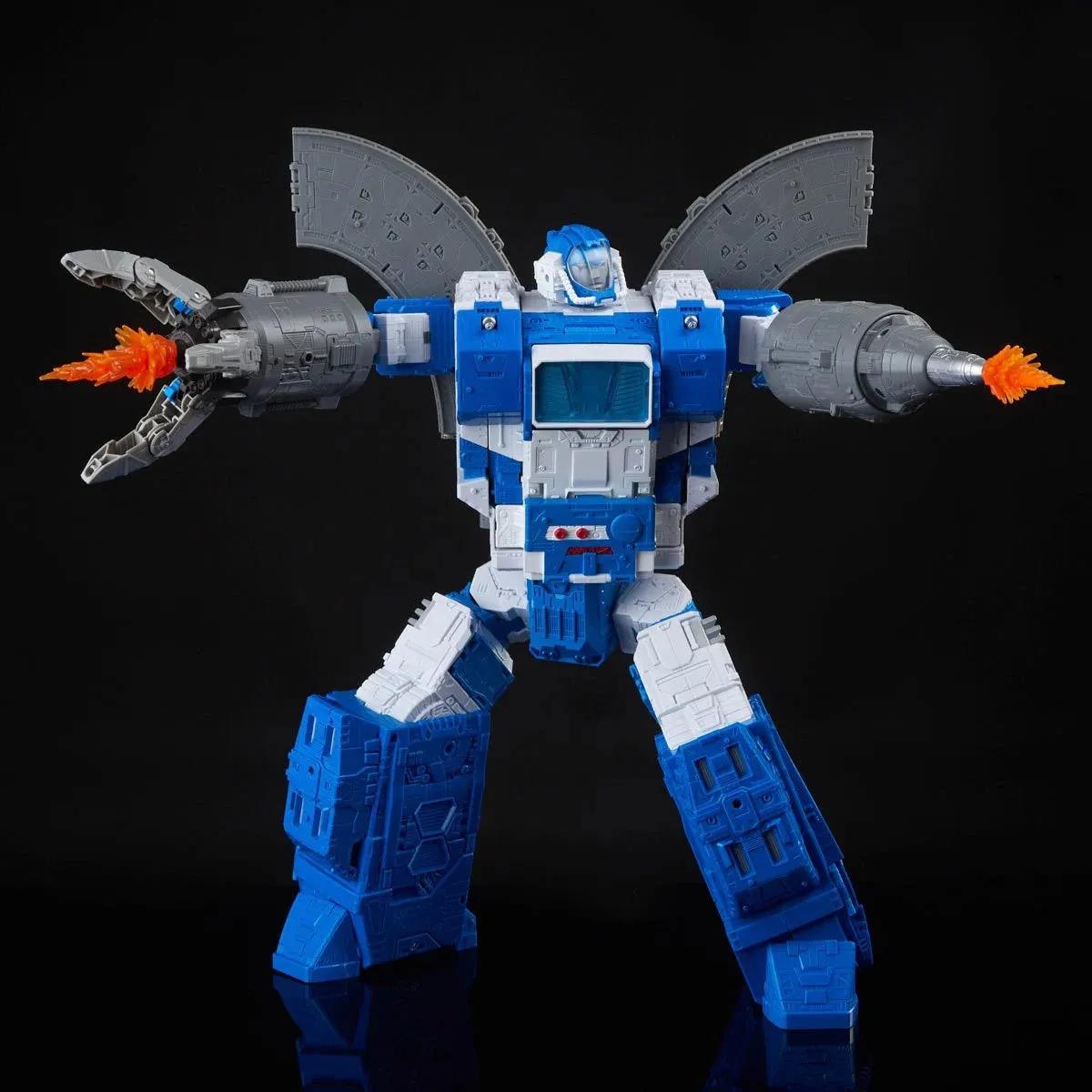 Transformers: Legacy Generations Selects Titan Guardian Robot & Lunar-Tread
